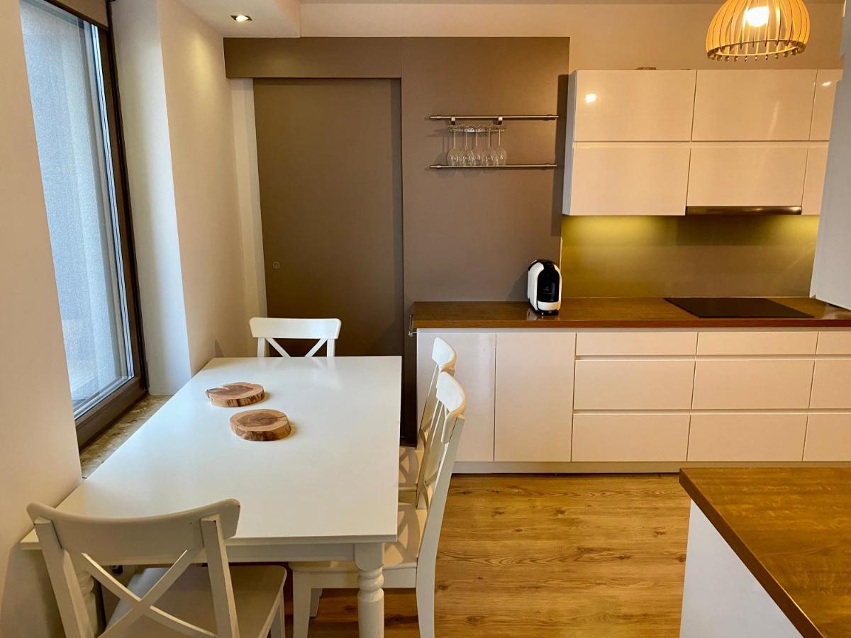 Apartament Centrum 64M2 Klimatyzacja Kędzierzyn-Koźle Dış mekan fotoğraf