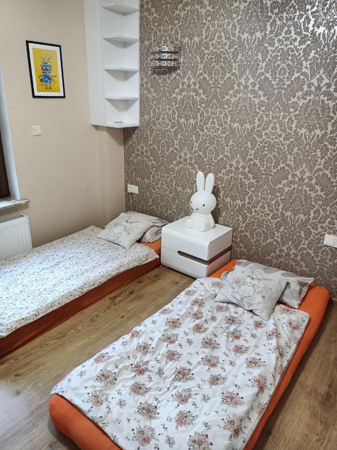Apartament Centrum 64M2 Klimatyzacja Kędzierzyn-Koźle Dış mekan fotoğraf